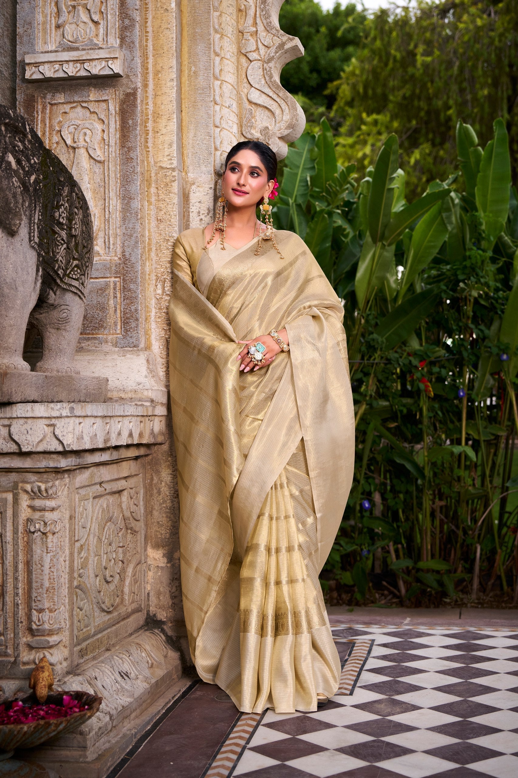 Sahuri Saree